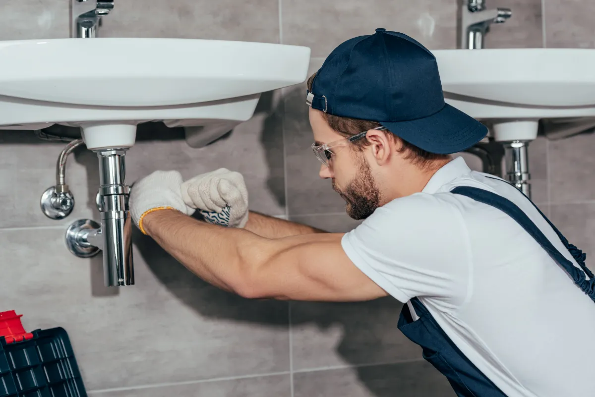 How Much Do Top End Plumbers Make